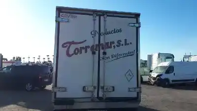 Veicolo di demolizione nissan atleon 3.0 d dell'anno 2005 alimentato bd30