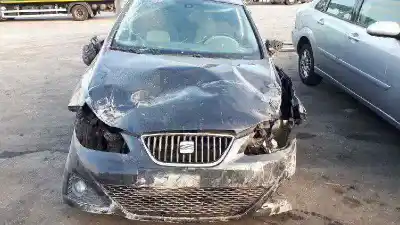 Veículo de Sucata seat ibiza (6j5) reference do ano 2008 alimentado bls