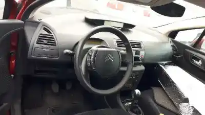 Veículo de Sucata citroen c4 berlina collection do ano 2007 alimentado 9hx