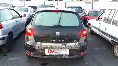 Veículo de Sucata seat ibiza (6j5) reference do ano 2015 alimentado 