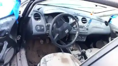 Veículo de Sucata seat ibiza (6j5) reference do ano 2015 alimentado 