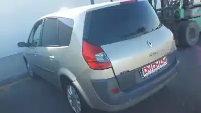 Veículo de Sucata renault scenic ii dynamique do ano 2006 alimentado f9q e8