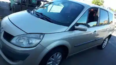 Veículo de Sucata renault scenic ii dynamique do ano 2006 alimentado f9q e8