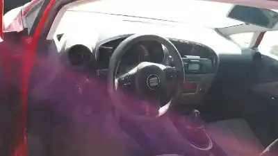 Veículo de Sucata seat leon (1p1) comfort limited do ano 2006 alimentado bxe