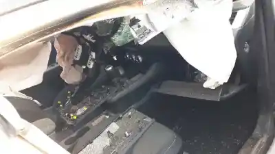 Veicolo di demolizione renault captur ii 1.5 blue dci d fap dell'anno 2020 alimentato 