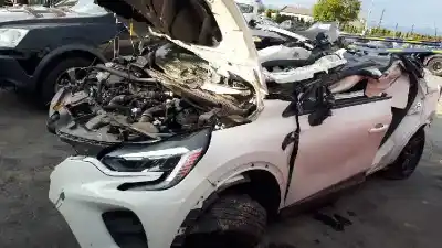 Veicolo di demolizione renault captur ii 1.5 blue dci d fap dell'anno 2020 alimentato 