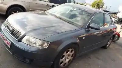 Veículo de Sucata audi a4 berlina (8e) 1.9 tdi do ano 2003 alimentado avf