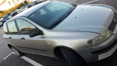 Scrapping Vehicle FIAT STILO (192) 1.2 16V of the year 2003 powered 188A5000