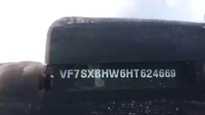 Veículo de Sucata citroen c3 business do ano 2017 alimentado bh02