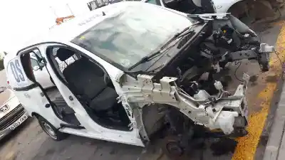 Verschrottungsfahrzeug CITROEN BERLINGO First Combi 1.6 HDi 75 SX des Jahres 2016 angetrieben 9H06