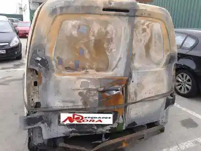 Veicolo di demolizione peugeot partner 1.6 hdi dell'anno 2015 alimentato 9h06