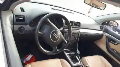 Sloopvoertuig audi a4 berlina (8e) 1.9 tdi (96kw) van het jaar 2004 aangedreven awx