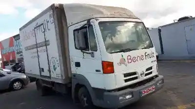 Veicolo di demolizione NISSAN ATLEON 130 dell'anno 2004 alimentato D/BD30