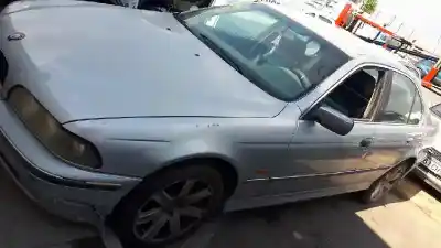 Veículo de Sucata bmw serie 5 berlina (e39) 525tds do ano 2000 alimentado 25-6t-1