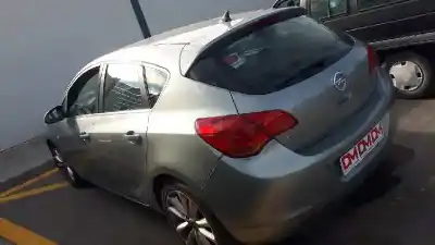 Scrapping Vehicle opel astra j lim. 1.7 16v cdti of the year 2010 powered a17dtr