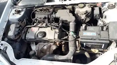 Veículo de Sucata citroen saxo 1.1 seduction do ano 2002 alimentado hfx