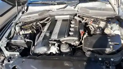 Veículo de Sucata bmw serie 5 berlina (e60) 520i do ano 2003 alimentado m54226s1