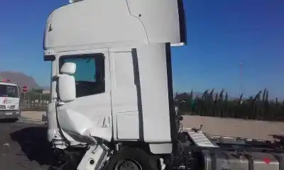 Veículo de Sucata scania r500 500 do ano 2012 alimentado dc16 19 euro 5