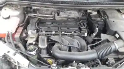 Veículo de Sucata ford focus berlina (cap) ghia do ano 2006 alimentado hwda