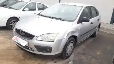 Veículo de Sucata ford focus berlina (cap) ghia do ano 2006 alimentado hwda