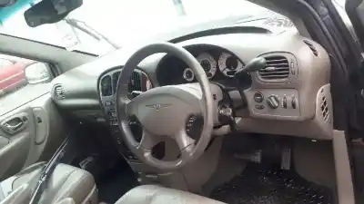 Veículo de Sucata chrysler grand voyager v (rt) 3.3 do ano 0 alimentado g/r o 3.3l