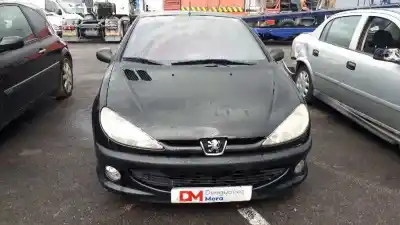 Verschrottungsfahrzeug peugeot 206 cc cc des jahres 2001 angetrieben rfn
