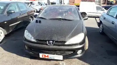 Verschrottungsfahrzeug peugeot 206 cc cc des jahres 2001 angetrieben rfn