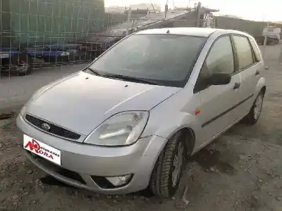 Sloopvoertuig FORD FIESTA (CBK) 1.4 16V CAT van het jaar 2002 aangedreven FXJB