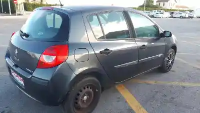 Veículo de Sucata renault clio iii confort expression do ano 2007 alimentado k4j g7