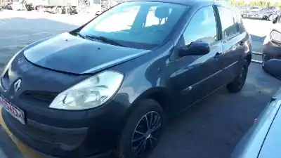 Veículo de Sucata renault clio iii confort expression do ano 2007 alimentado k4j g7