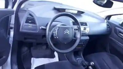 Veículo de Sucata citroen c4 berlina collection do ano 2009 alimentado 9hx