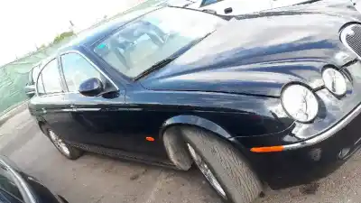 Scrapping Vehicle JAGUAR S-TYPE 2.7 V6 Diesel Classic of the year 2006 powered 7G