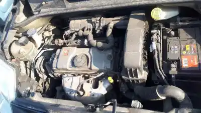 Veículo de Sucata citroen c2 cool do ano 2004 alimentado hfx