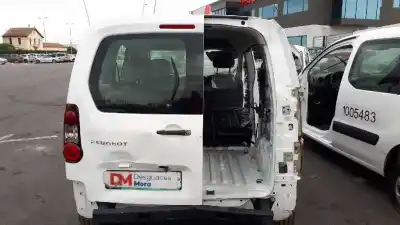 Veículo de Sucata peugeot partner monospace (5_, g_) 1.6 hdi 75 do ano 2016 alimentado 9h06