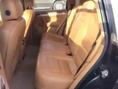 Здавання транспортного засобу porsche cayenne (typ 9pa) básico року 2004 потужний g-bfd