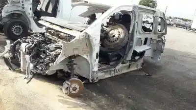 Veículo de Sucata citroen berlingo 1.5 blue-hdi fap do ano 2019 alimentado 