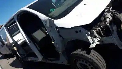 Veículo de Sucata TOYOTA PROACE VERSO Compact Shuttle do ano 2017 alimentado BH02