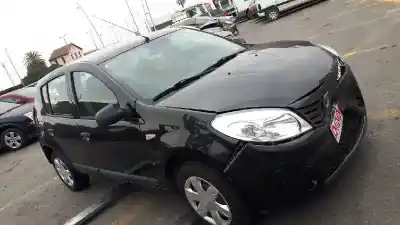 Veículo de Sucata DACIA SANDERO Basis do ano 2012 alimentado D4F F7