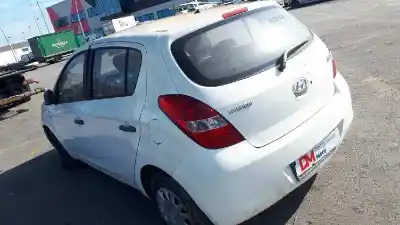 Véhicule à la ferraille hyundai i20 classic de l'année 2010 alimenté 
