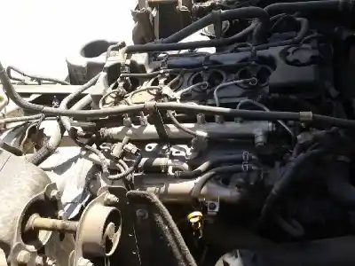 Veicolo di demolizione nissan atleon 35.15 dell'anno 2007 alimentato zd30