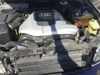 Veículo de Sucata audi a8 (d2) 2.5 tdi do ano 2000 alimentado ake
