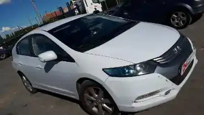 Veicolo di demolizione HONDA INSIGHT (ZE2) Executive dell'anno 2009 alimentato LDA3