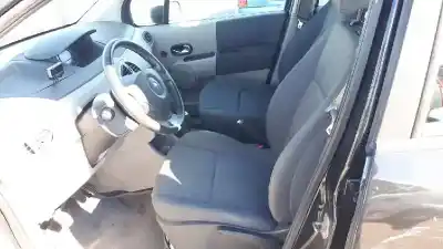 Sloopvoertuig renault modus base authentique van het jaar 2005 aangedreven d4f740