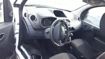 Sloopvoertuig renault kangoo profesional van het jaar 2021 aangedreven k9ku8