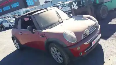 Scrapping Vehicle BMW MINI CABRIO (R52) Cooper of the year 2005 powered W10B16A
