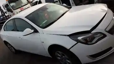 Veículo de Sucata opel insignia grand sport business do ano 2017 alimentado b16dth