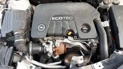 Veículo de Sucata opel insignia grand sport business do ano 2017 alimentado b16dth