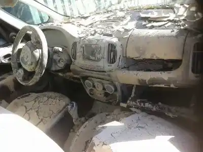 Veículo de Sucata fiat 500 l (330) 1.3 16v jtd cat do ano 2015 alimentado 199b4000