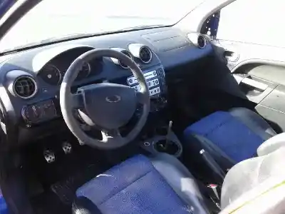 Sloopvoertuig ford fiesta (cbk) 2.0 cat van het jaar 2005 aangedreven n4jb