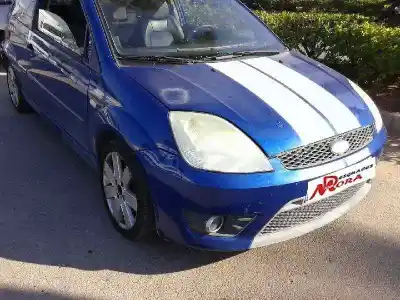Sloopvoertuig ford fiesta (cbk) 2.0 cat van het jaar 2005 aangedreven n4jb